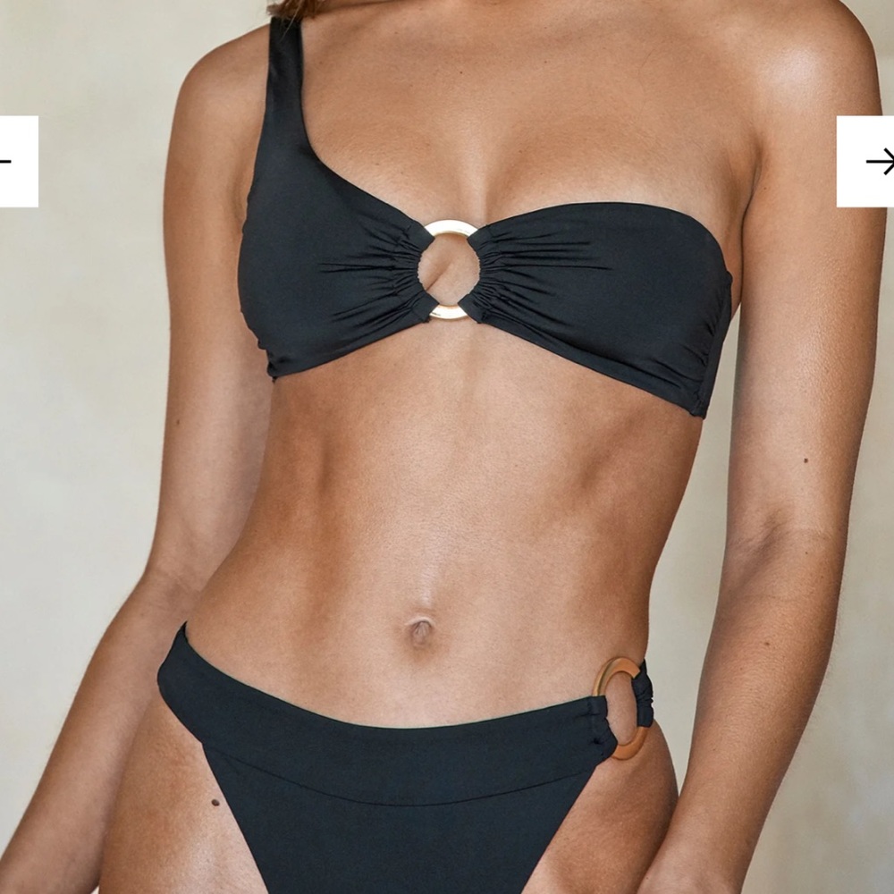 Monday Swimwear Antigua bikini set